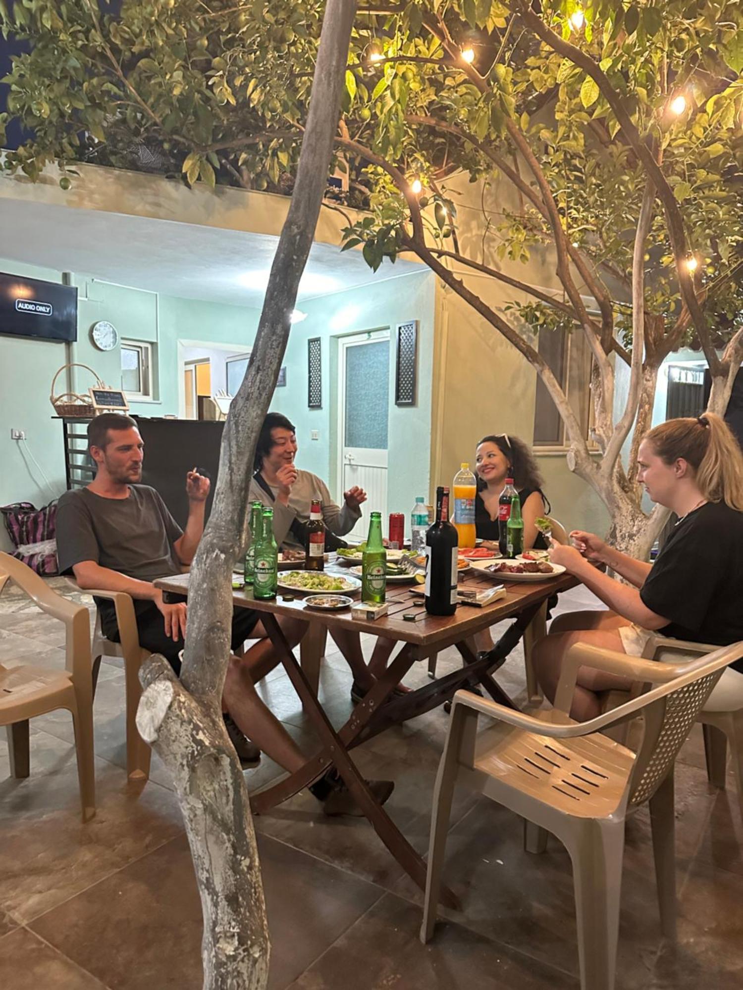 Tirana Lemon Breeze Hostel Kültér fotó