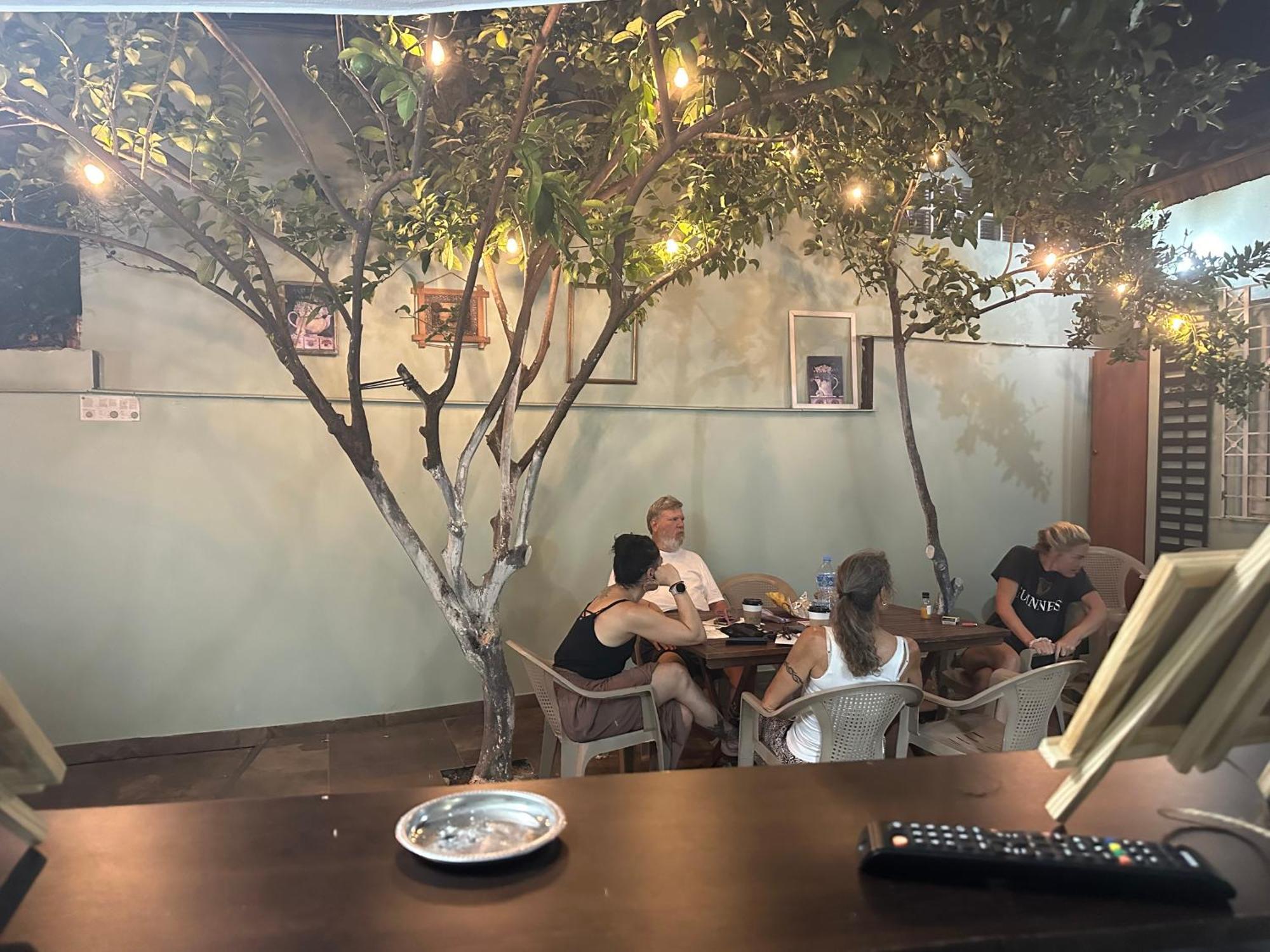 Tirana Lemon Breeze Hostel Kültér fotó